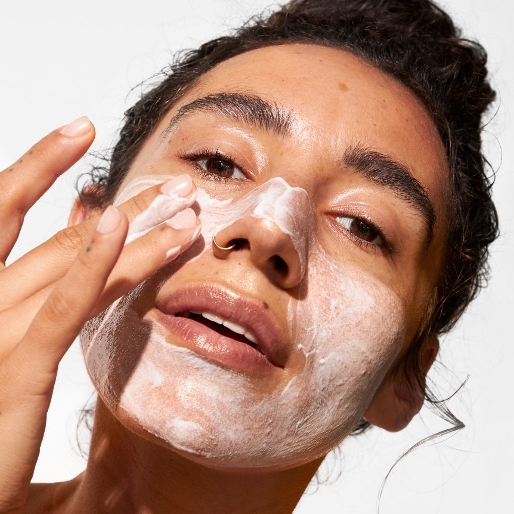 O-Mega Milk Cleansing Facial Milk & Moisture Mask
